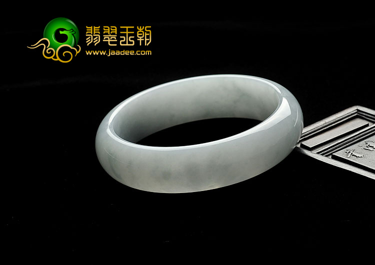 糯冰种晴水缅甸翡翠A货手镯（58.8mm）