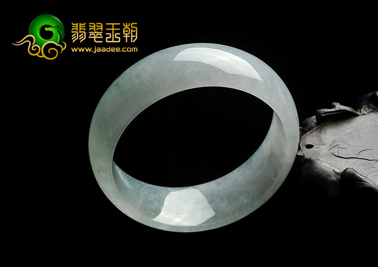 糯冰种晴水缅甸翡翠A货手镯（56.8mm）