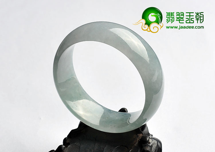 糯冰种晴水缅甸翡翠A货手镯（56.8mm）