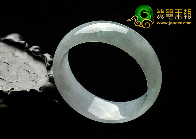 糯冰种晴水缅甸翡翠A货手镯（56.8mm）