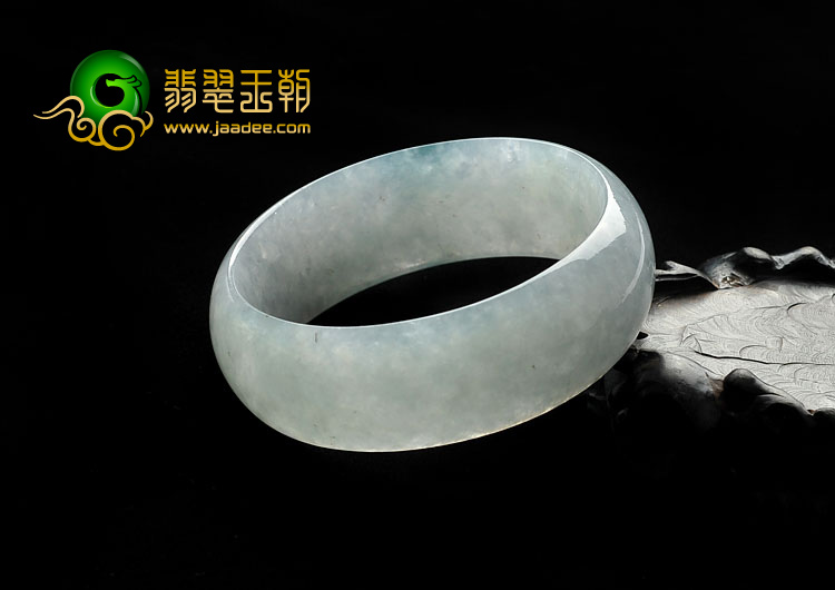 糯冰种晴水缅甸翡翠A货手镯（60.1mm）