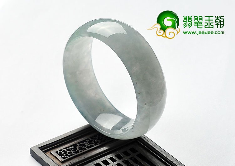 糯冰种晴水缅甸翡翠A货手镯（60.1mm）