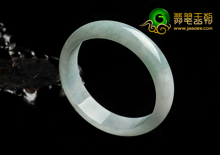 糯冰种晴水缅甸翡翠A货手镯（61.8mm）
