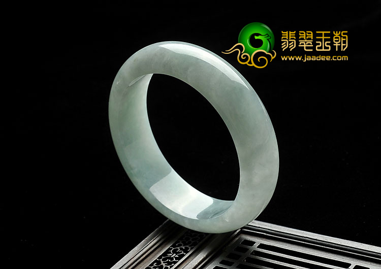 糯冰种晴水缅甸翡翠A货手镯（60mm）