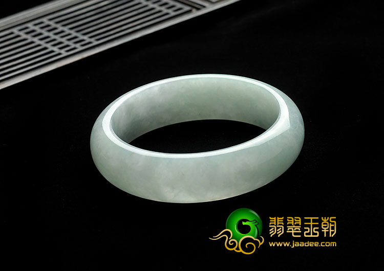 糯冰种晴水缅甸翡翠A货手镯（60mm）