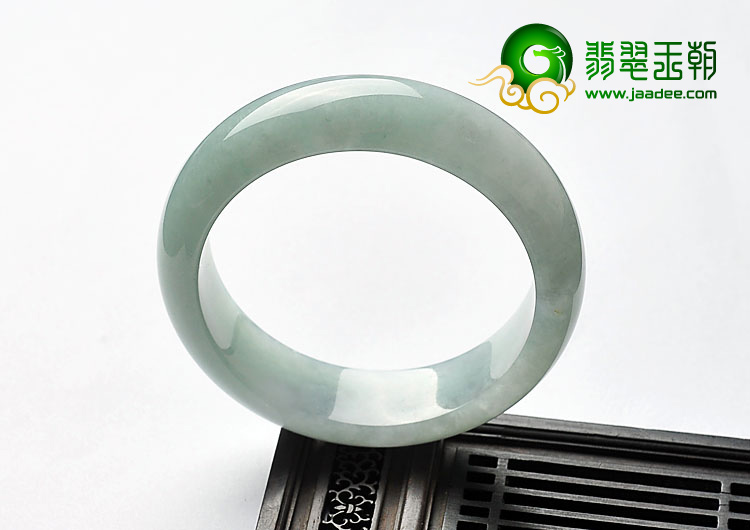 糯冰种晴水缅甸翡翠A货手镯（60mm）