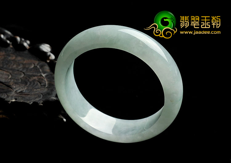 糯冰种晴水缅甸翡翠A货手镯（60mm）