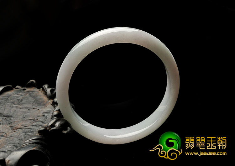 糯冰种晴水缅甸翡翠A货手镯（57.6mm）