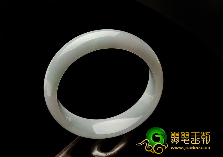 糯冰种晴水缅甸翡翠A货手镯（56.7mm）