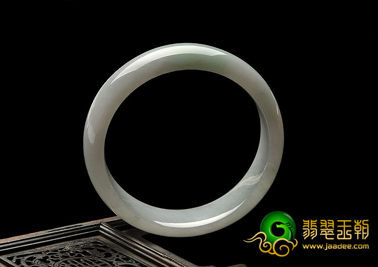 糯冰种晴水缅甸翡翠A货手镯（56.7mm）