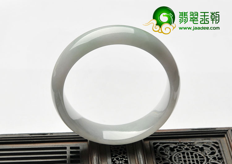 糯冰种晴水缅甸翡翠A货手镯（56.7mm）