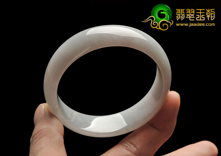 糯冰种晴水缅甸翡翠A货手镯（56.8mm）