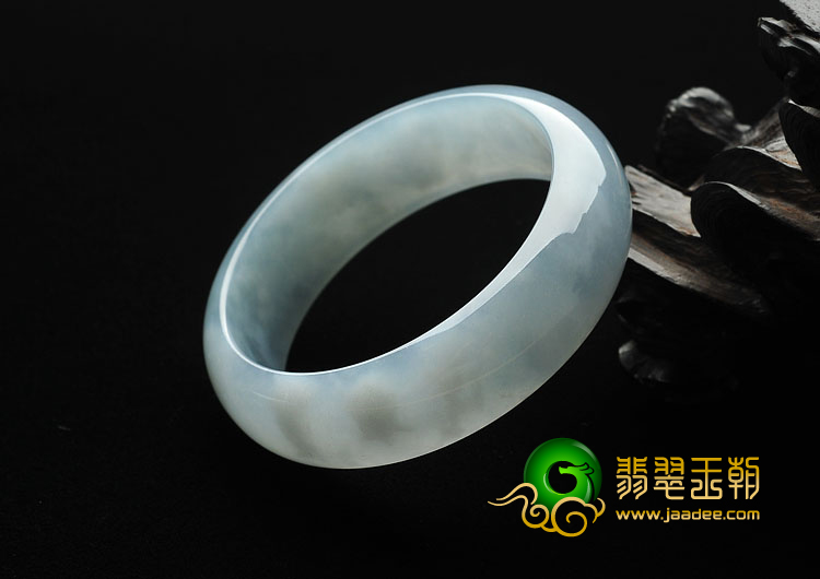 糯冰种晴水缅甸翡翠A货手镯（59.4mm）