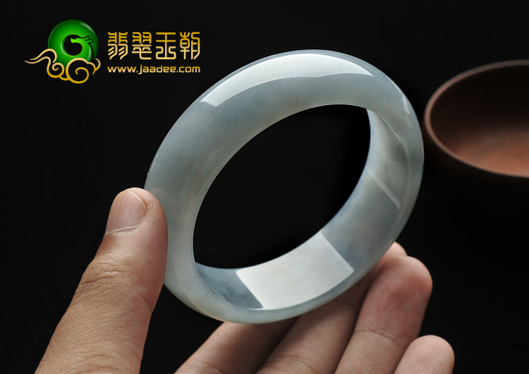 糯冰种晴水缅甸翡翠A货手镯（59.4mm）