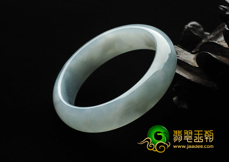 糯冰种晴水缅甸翡翠A货手镯（59.2mm）