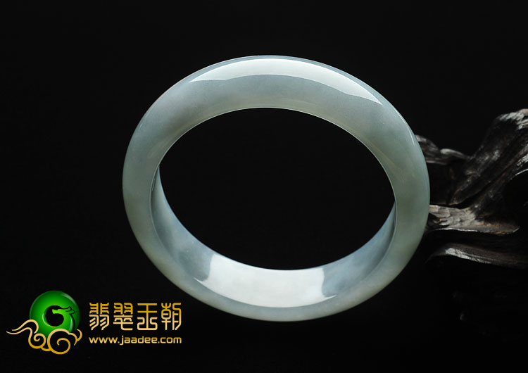 糯冰种晴水缅甸翡翠A货手镯（59.2mm）