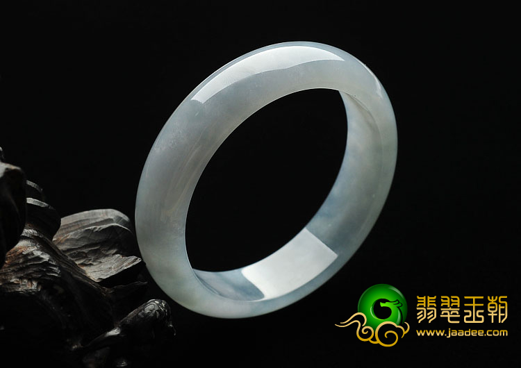 糯冰种晴水缅甸翡翠A货手镯（59.5mm）
