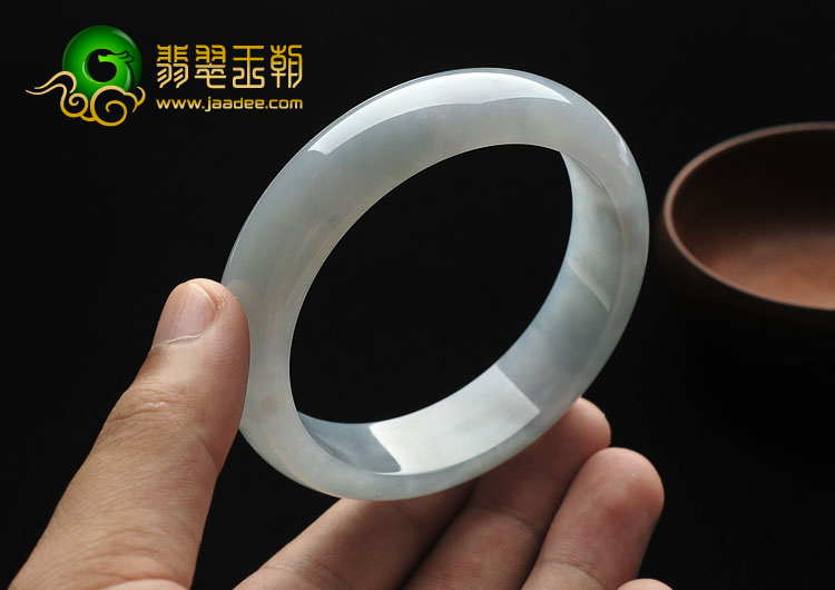 糯冰种晴水缅甸翡翠A货手镯（59.5mm）