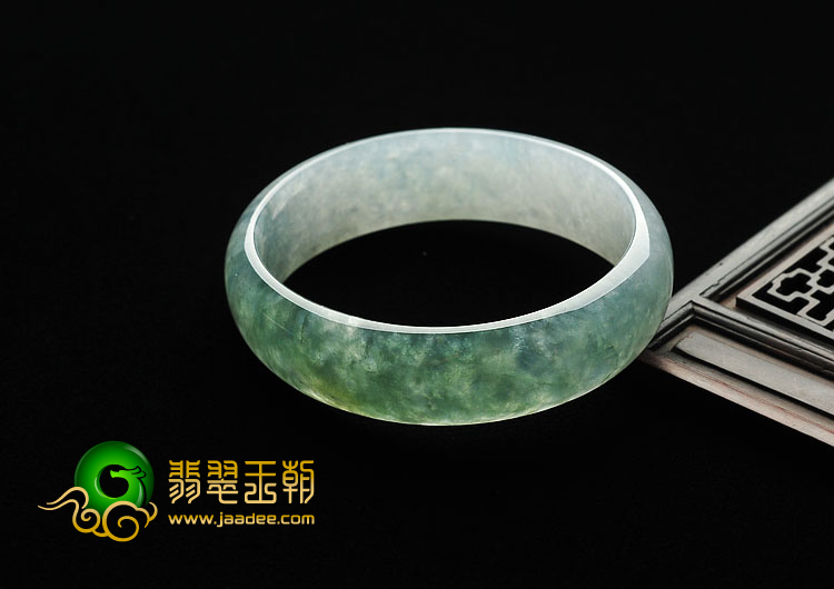 冰种晴水缅甸翡翠A货贵妃镯（55mm-50.3mm）