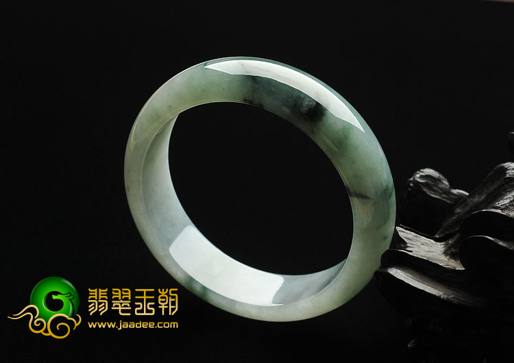 糯冰种飘花缅甸翡翠A货手镯（59mm）