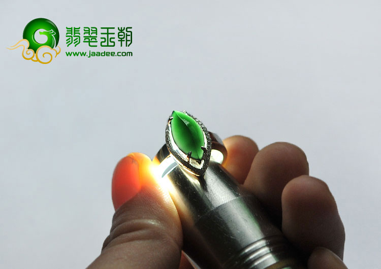 冰玻种墨翠缅甸翡翠A货镶银戒指（水钻）