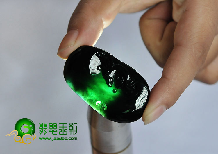 冰种墨翠缅甸翡翠A货龙头挂件