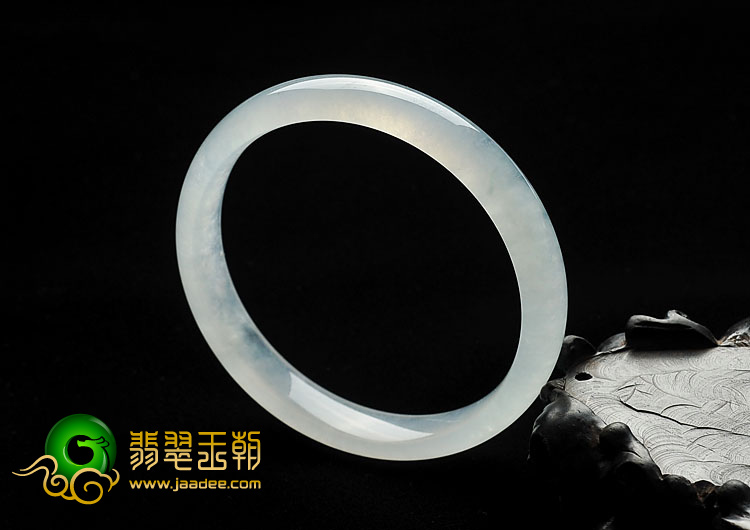 冰种淡晴水缅甸翡翠A货手镯（57.6mm）