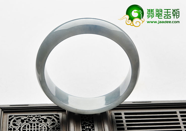 糯冰种紫罗兰缅甸翡翠A货手镯（61.2mm）