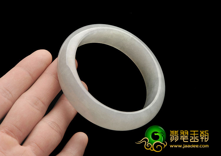 糯冰种晴水缅甸翡翠A货手镯（58.4mm）