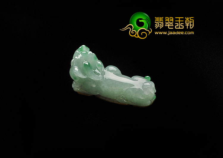 糯冰种三彩缅甸翡翠A货貔貅挂件