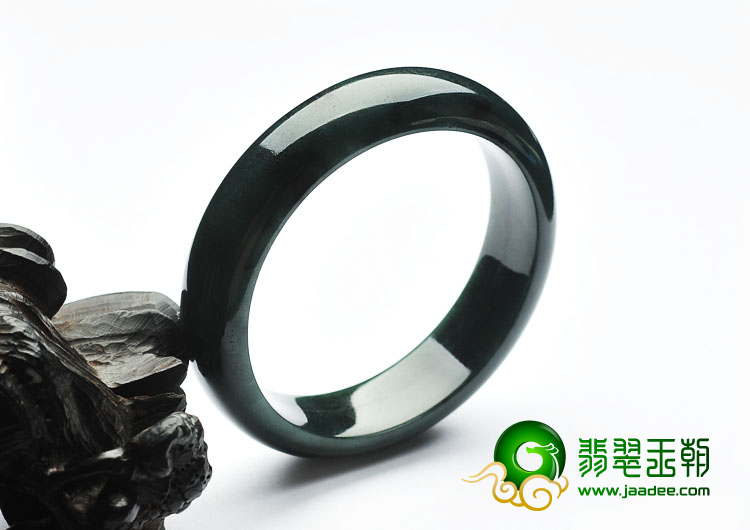 冰种油青缅甸翡翠A货手镯（55.6mm）