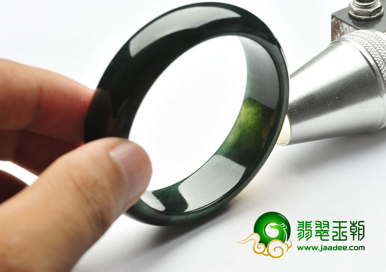 冰种油青缅甸翡翠A货手镯（52.3mm）