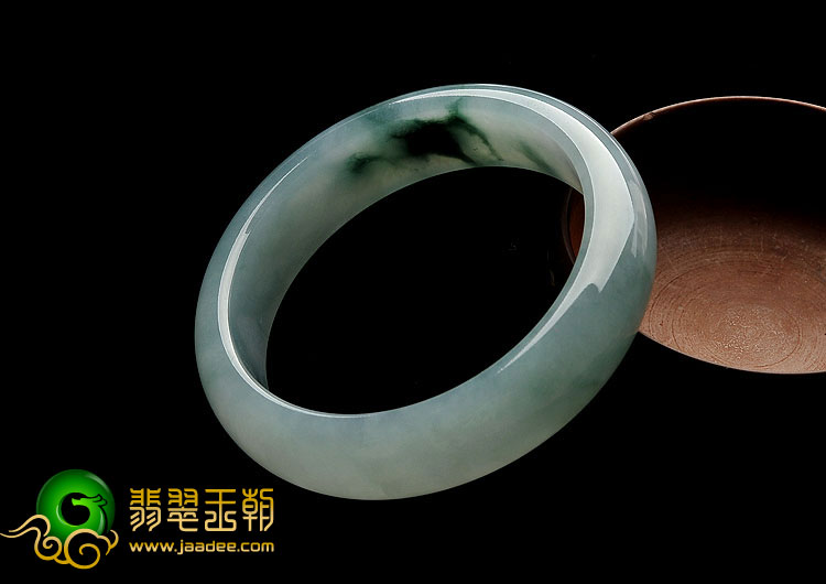 糯冰种飘花缅甸翡翠A货手镯（58.4mm）