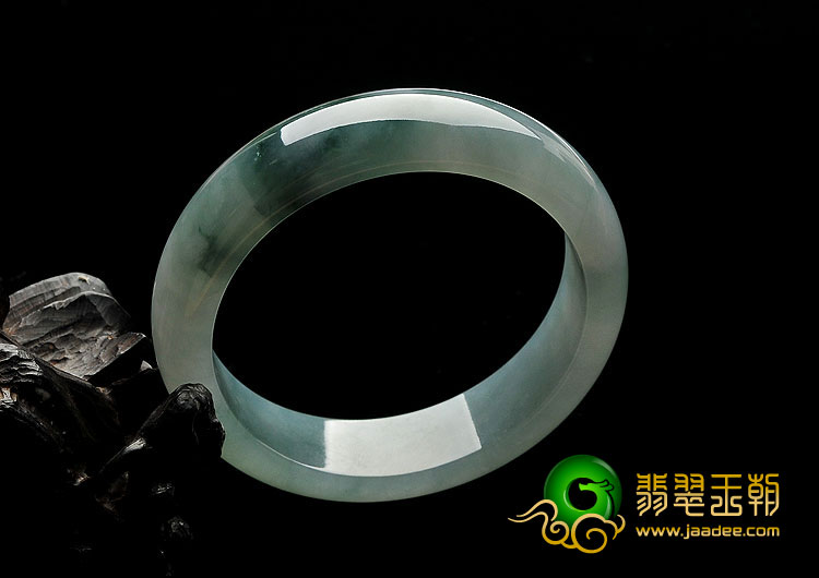 糯冰种飘花缅甸翡翠A货手镯（58.4mm）