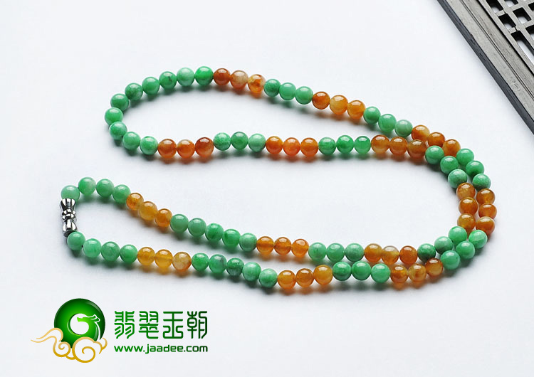 (超值推荐)糯冰种三彩缅甸翡翠A货项链/手链