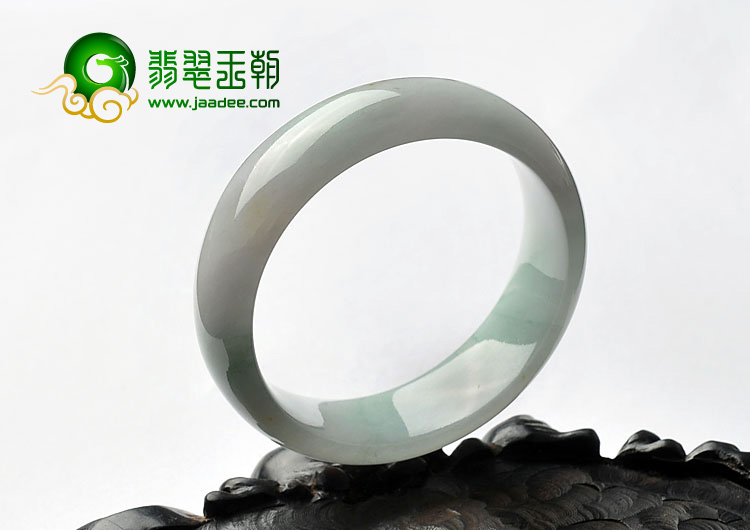 糯冰种飘花缅甸翡翠A货手镯（56.7mm）