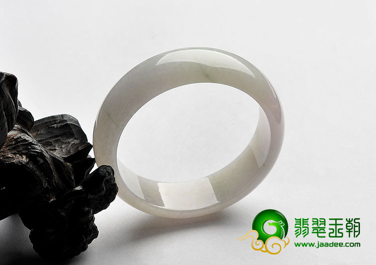 糯冰种晴水缅甸翡翠A货手镯（55.4mm）
