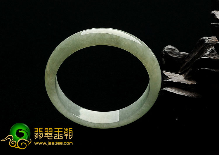 糯冰种晴水缅甸翡翠A货手镯（57.1mm）