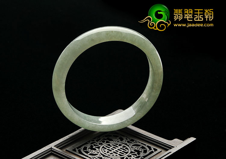 糯冰种晴水缅甸翡翠A货手镯（57.1mm）