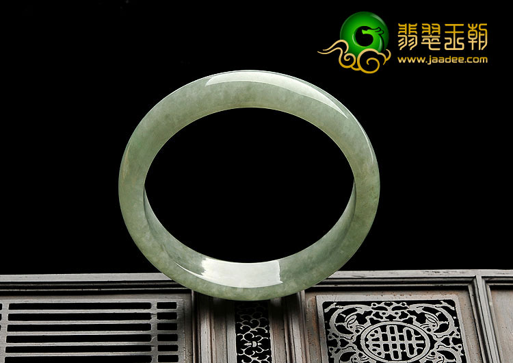 糯冰种晴水缅甸翡翠A货手镯（57.1mm）
