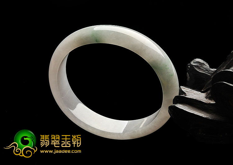 糯冰种飘花缅甸翡翠A货贵妃镯（55.6mm-50.8mm）