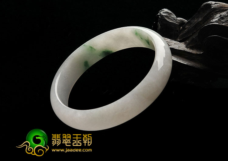 糯冰种飘花缅甸翡翠A货贵妃镯（55.6mm-50.8mm）