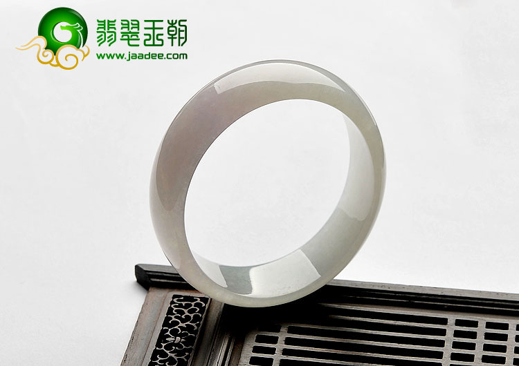 糯种晴水缅甸翡翠A货贵妃镯（54.7mm-49.2mm）