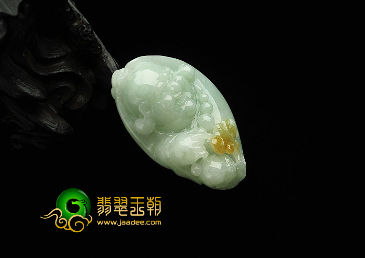 糯冰种晴水略带黄翡缅甸翡翠A货童子拜佛挂件