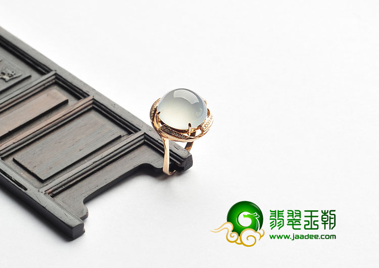 冰玻种无色缅甸翡翠A货镶玫瑰金戒指（真钻）