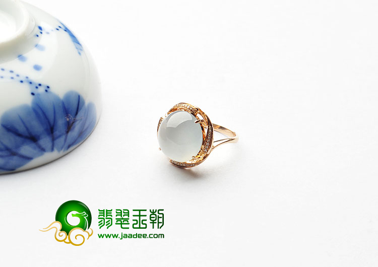 冰玻种无色缅甸翡翠A货镶玫瑰金戒指（真钻）