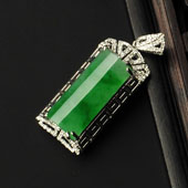 冰种飘翠缅甸翡翠A货镶白金胸坠（真钻）