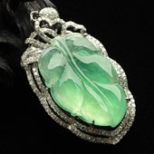 冰种绿晴水缅甸翡翠A货镶白金金枝玉叶胸坠（真钻）