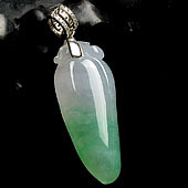 冰种飘翠缅甸翡翠A货福瓜挂件