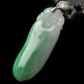 冰种飘翠缅甸翡翠A货福瓜挂件